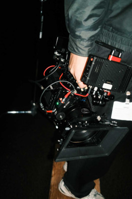 Julius Oppermann on set Kärcher Futuretech with the Arri Mini LF and Tribe7 Lenses