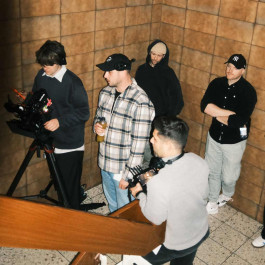 Julius Oppermann on set for Kärcher Futuretech with other departments
